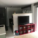 Zimo Taliandoeroegdi Mozihaz Апартаменты
