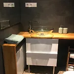 Zimo Taliandoeroegdi Mozihaz * Taliandorogd