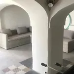 Апартаменты Zimo Taliandoeroegdi Mozihaz *