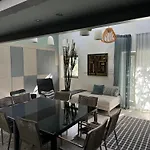 Zimo Taliandoeroegdi Mozihaz Апартаменты *