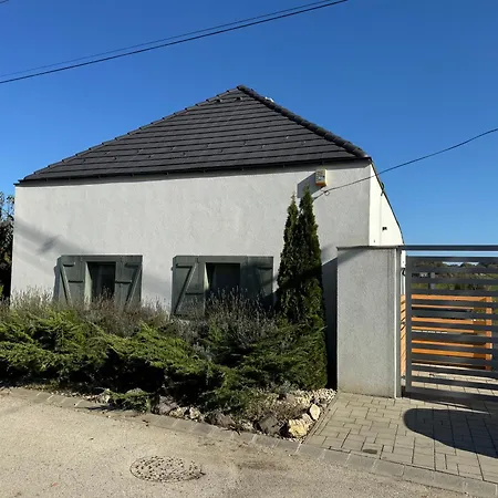 Apartman Zimo Taliándörögdi Moziház