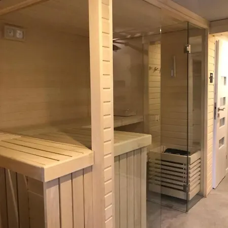 Apartman Zimo Taliándörögdi Moziház *