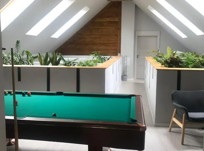 דירה Zimo Taliandoeroegdi Mozihaz