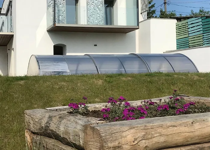 Zimo Taliandoeroegdi Mozihaz דירה